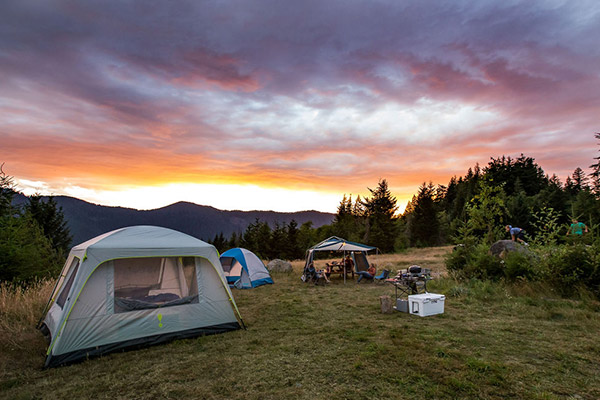 Camping y actividades al aire libre